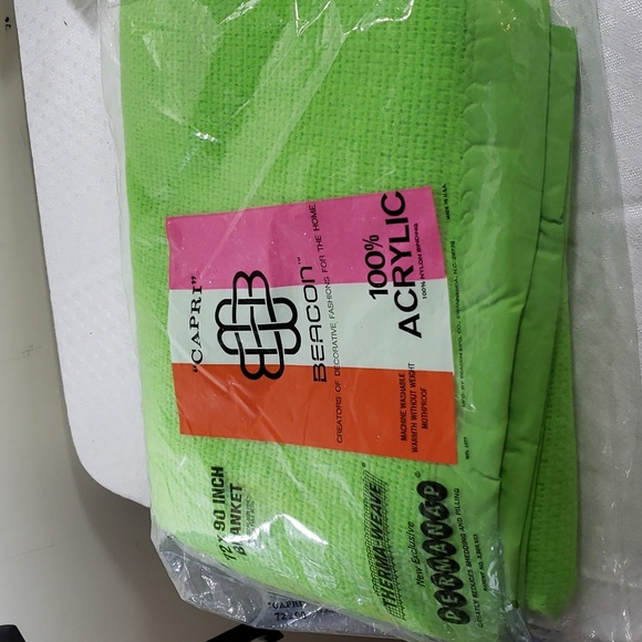Beacon Bedding Vintage Beacon Capri Blanket New Poshmark